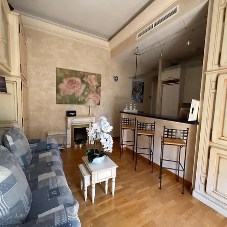 Apartamento 2 Pieces Au Centre De